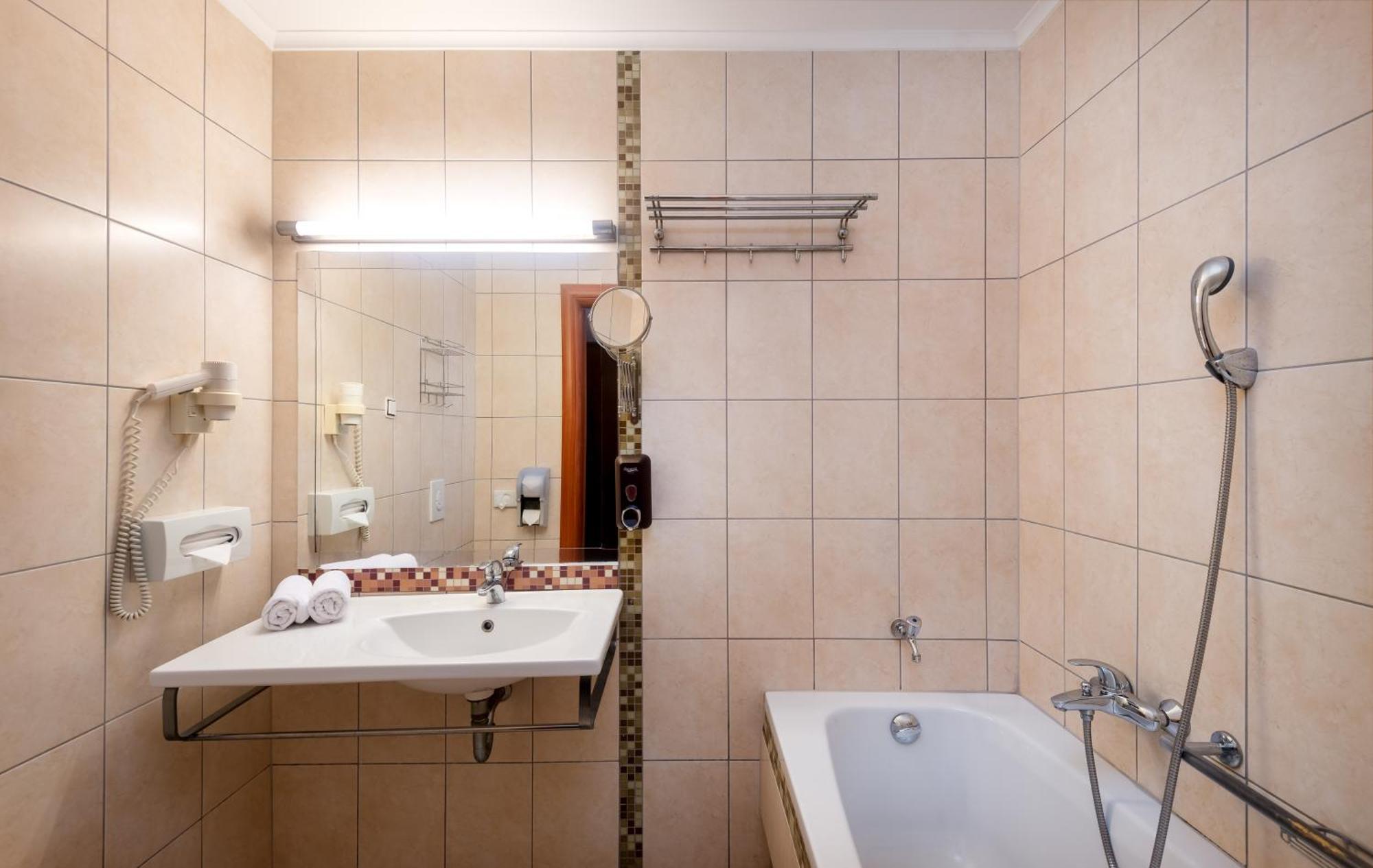 Aquarell Hotel 4*
