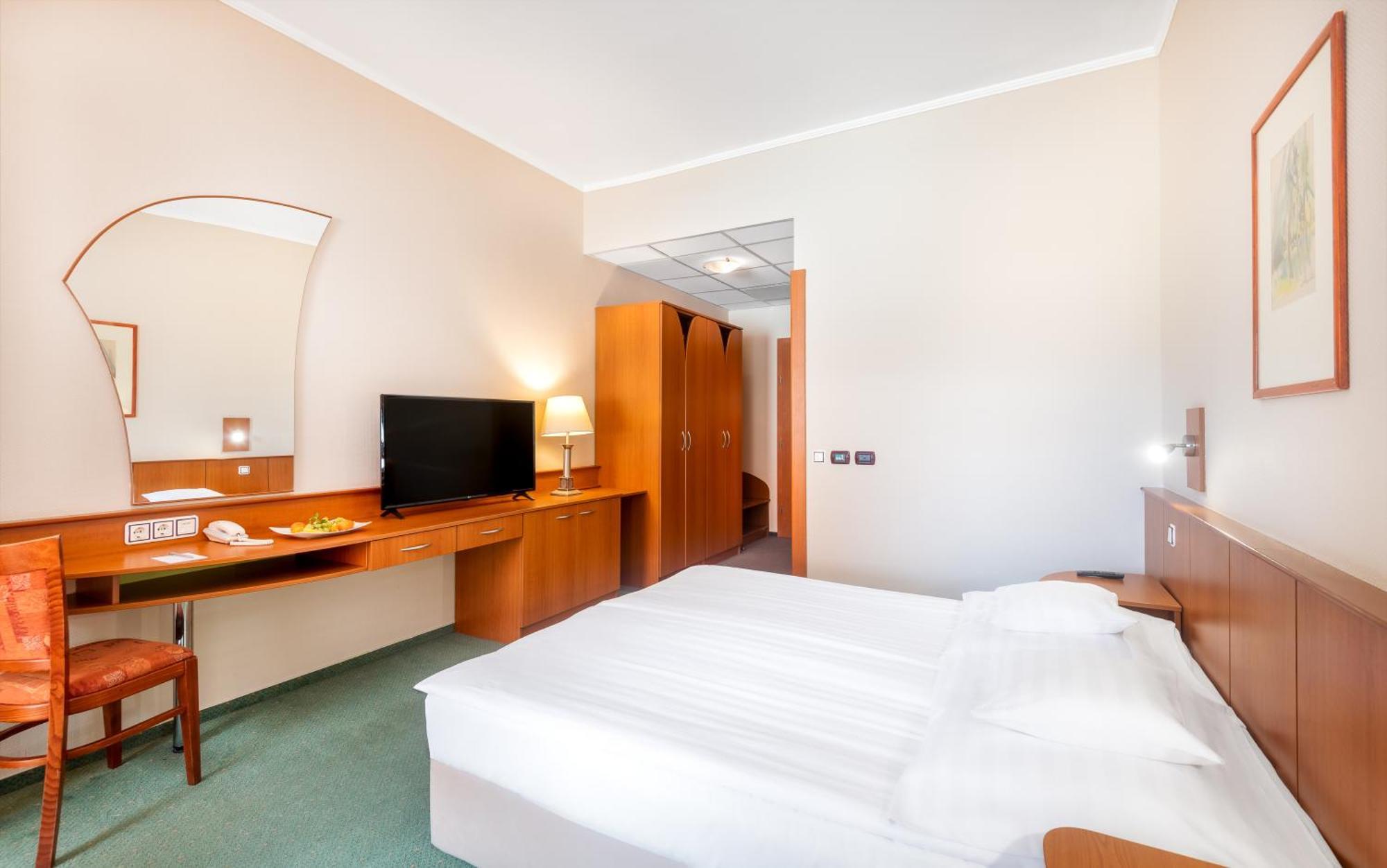 Hotel Aquarell 4*